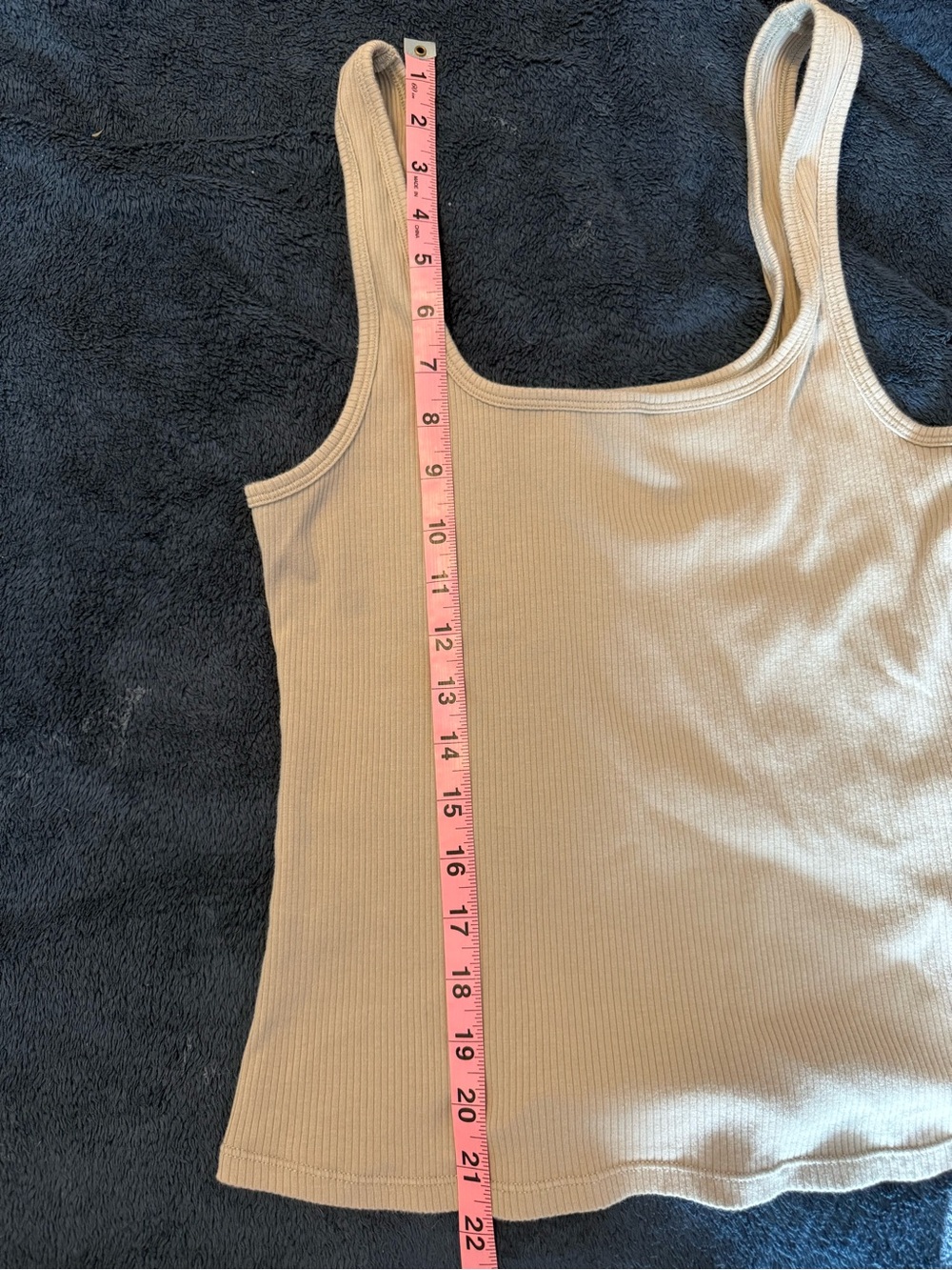 Fabletics Cream Ribbed Scoop Tank - Picture 4 of 6
